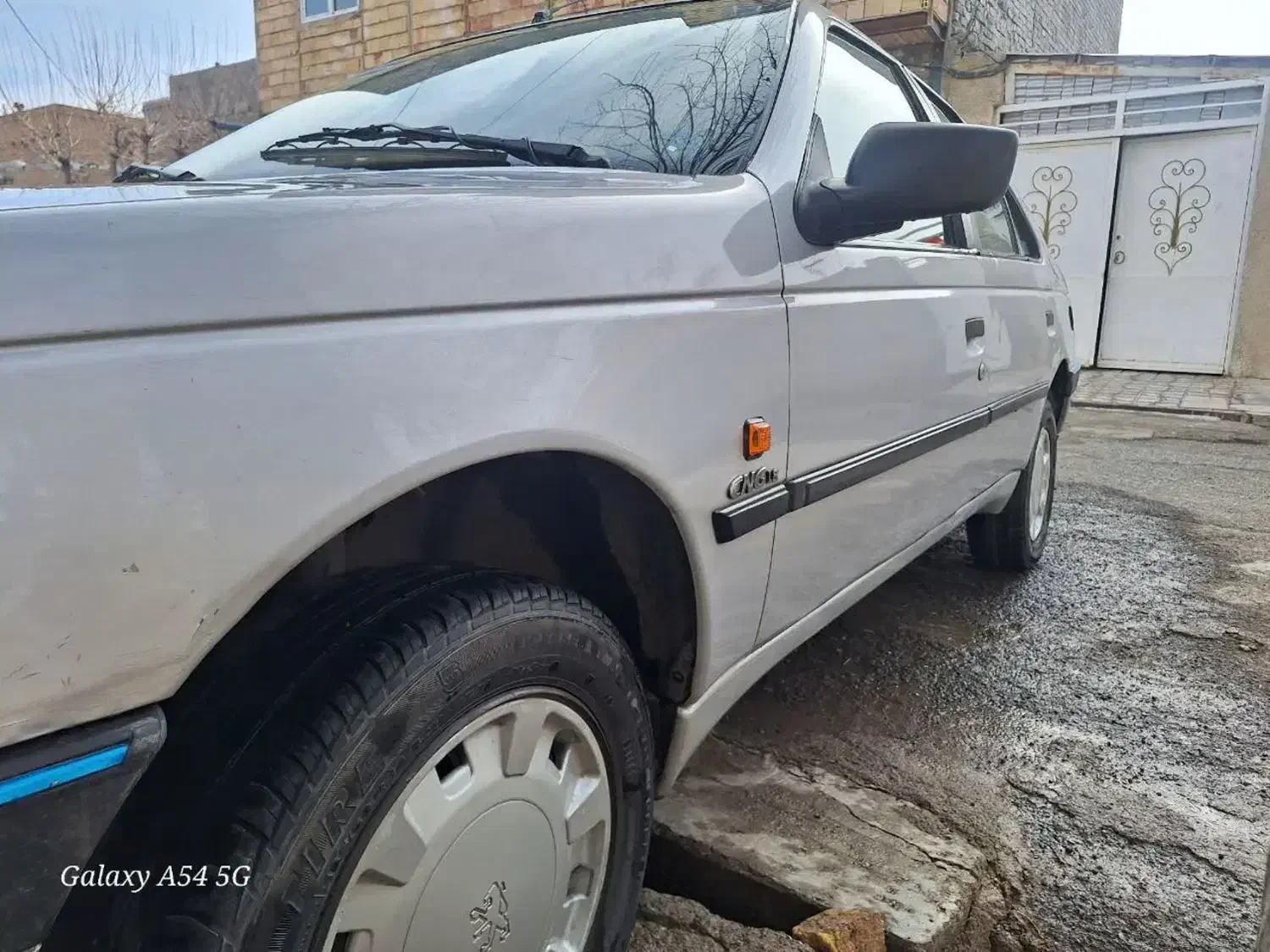 پژو۴۰۵|خودرو سواری و وانت|تربت‌حیدریه, پائین ولایت|دیوار