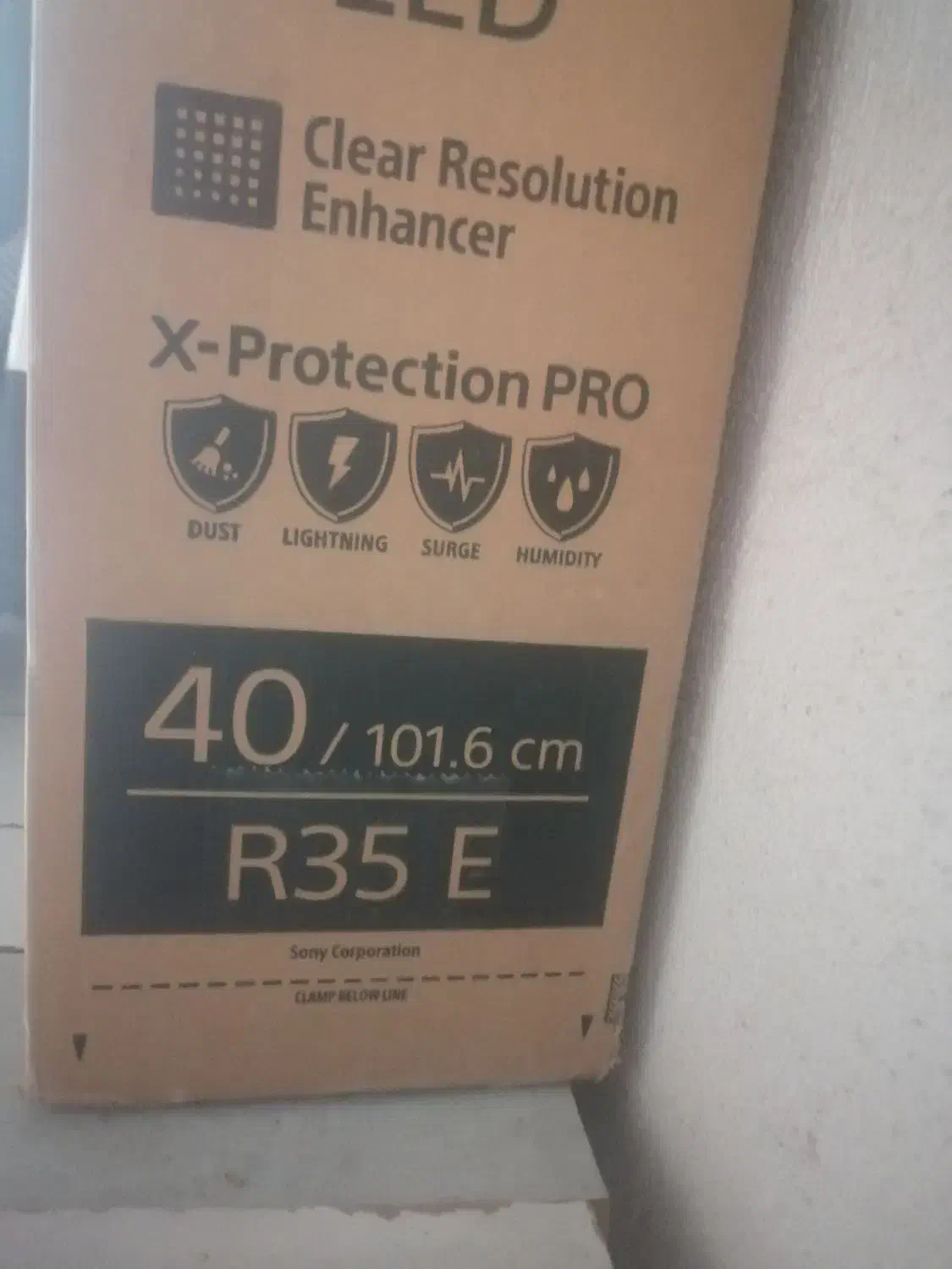 سونی 40 اینچ صفحش ضربه خورده|تلویزیون و پروژکتور|بوشهر, |دیوار