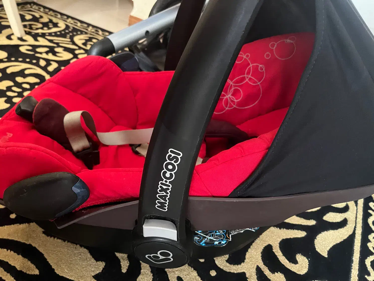 کالسکه کریر مکسی کوزی مدل کویینی باز|کالسکه و لوازم جانبی|تهران, هروی|دیوار