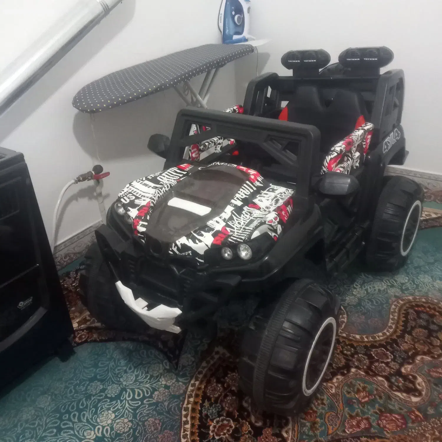 ماشین کنترلی موزیکال|اسباببازی بچه|نورآباد, |دیوار