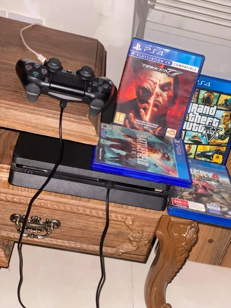 فروشوخریدانواعکنسولps4/5|کنسول، بازی ویدئویی و آنلاین|شیراز, ارم|دیوار