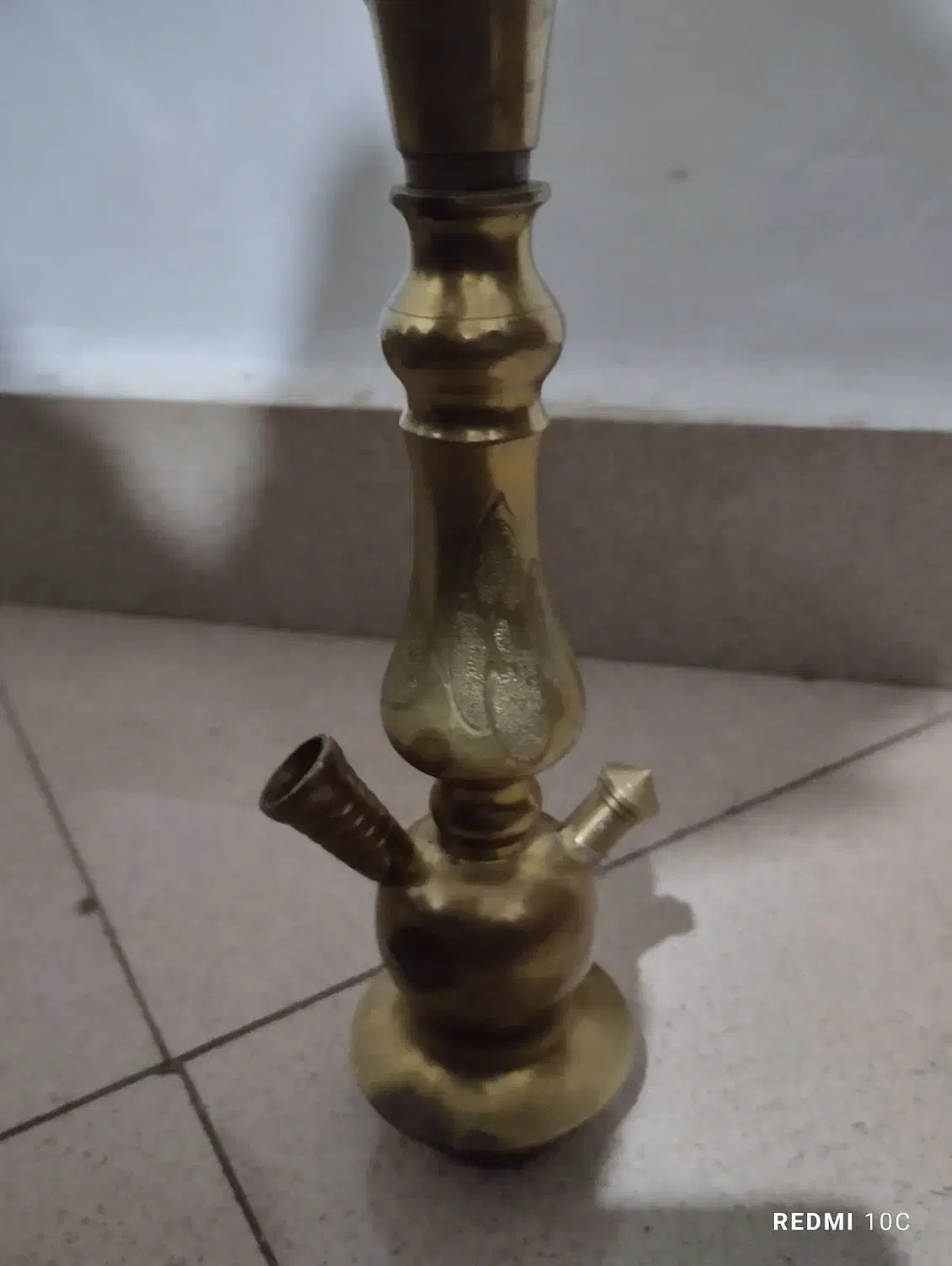 قلیان قدیمی|کلکسیون اشیاء عتیقه|رشت, کوی طالقانی|دیوار