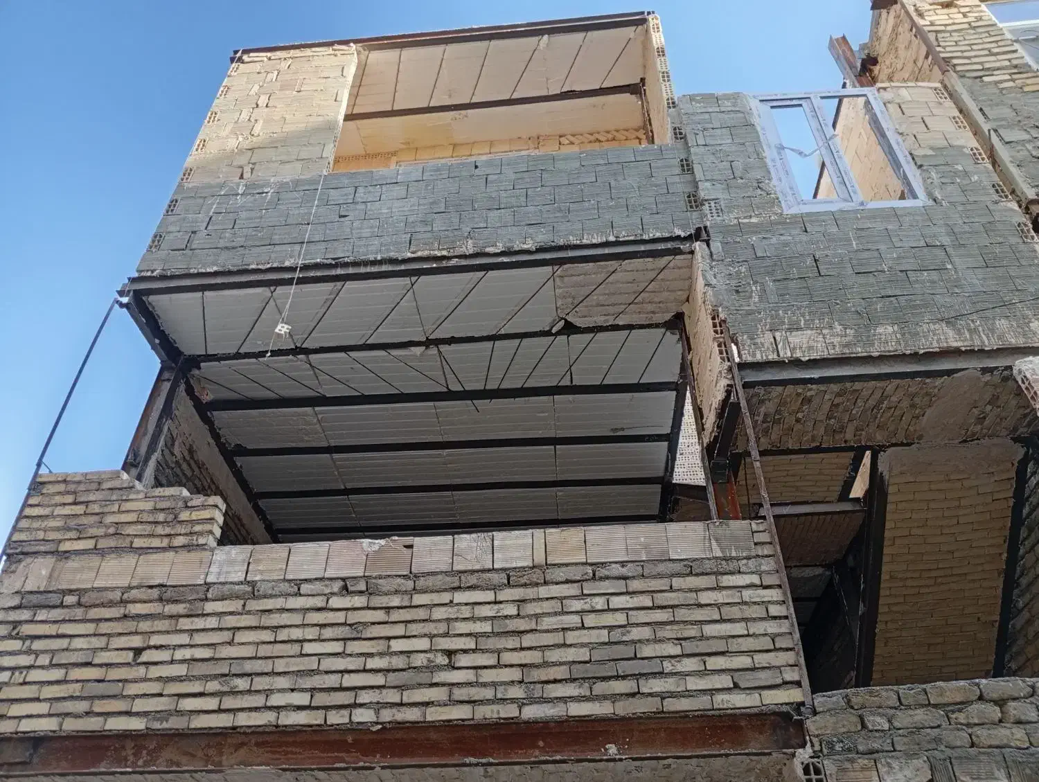 آپارتمان۵۵ نیمه کاره سفت کاری  معاوضه|فروش آپارتمان|مشهد, نوده|دیوار