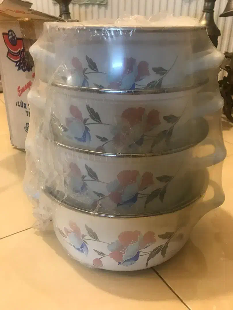 قابلمه لعابی یووام ترکیه|ظروف پخت‌وپز|کرج, شهرک جهان‌نما|دیوار