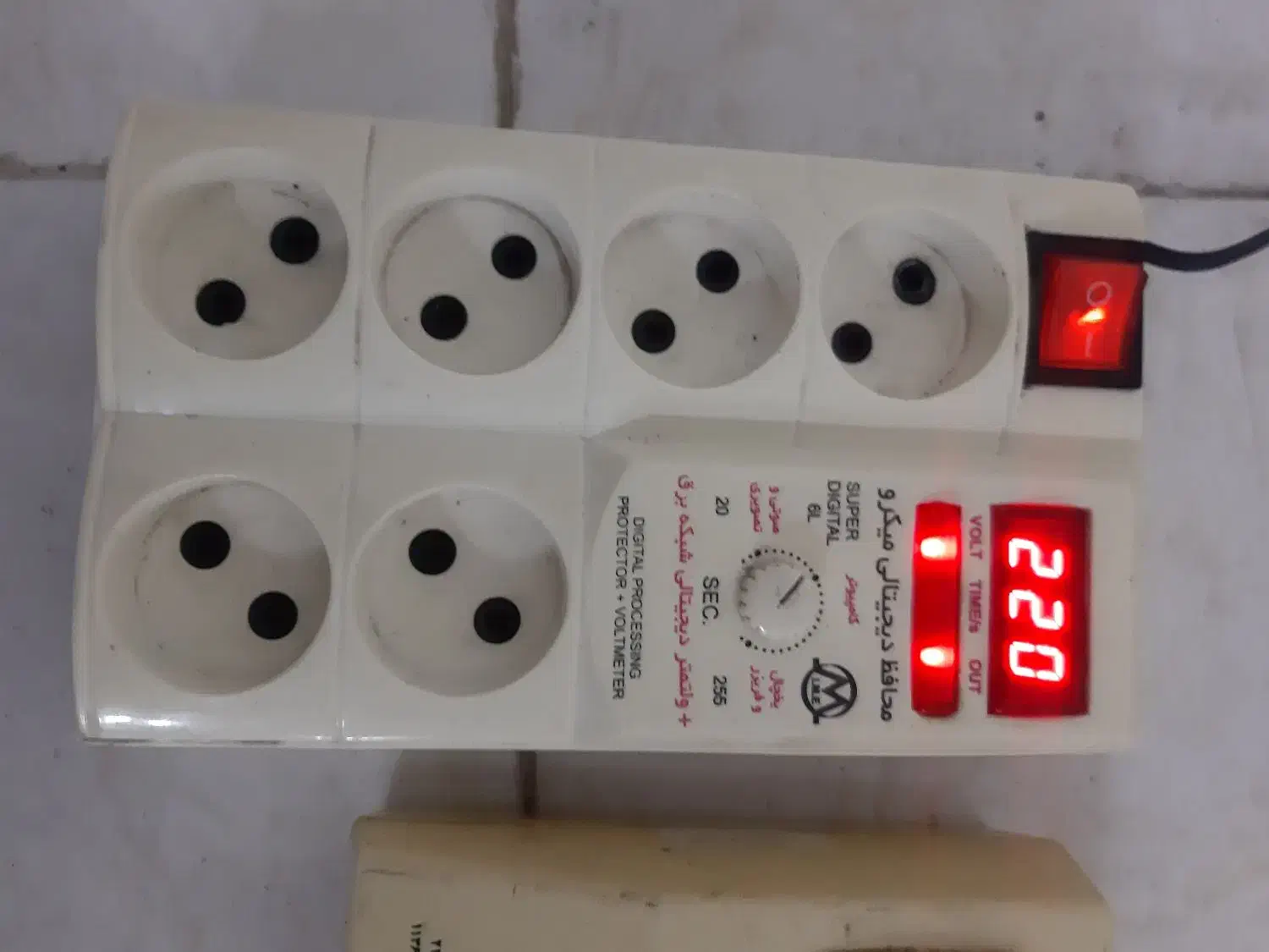 ۲عددمحافظ تایمر دار نمایش ولتاژ جریان لوازم خانگی|سایر لوازم برقی|خوی, |دیوار