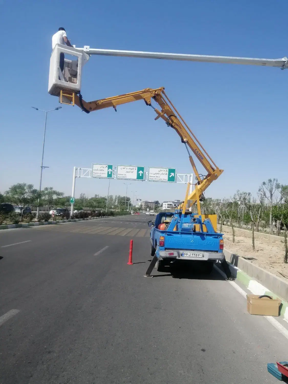 اجاره نیسان بالابر تا 11 متر|خدمات حمل و نقل|کرج, برغان|دیوار