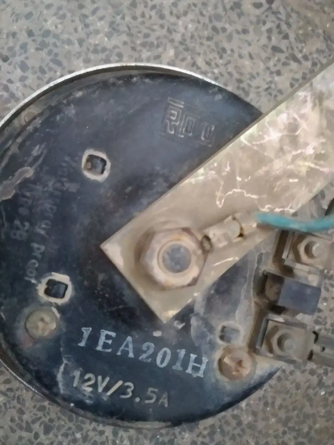 بوق خودرو|قطعات یدکی و لوازم جانبی|همدان, |دیوار