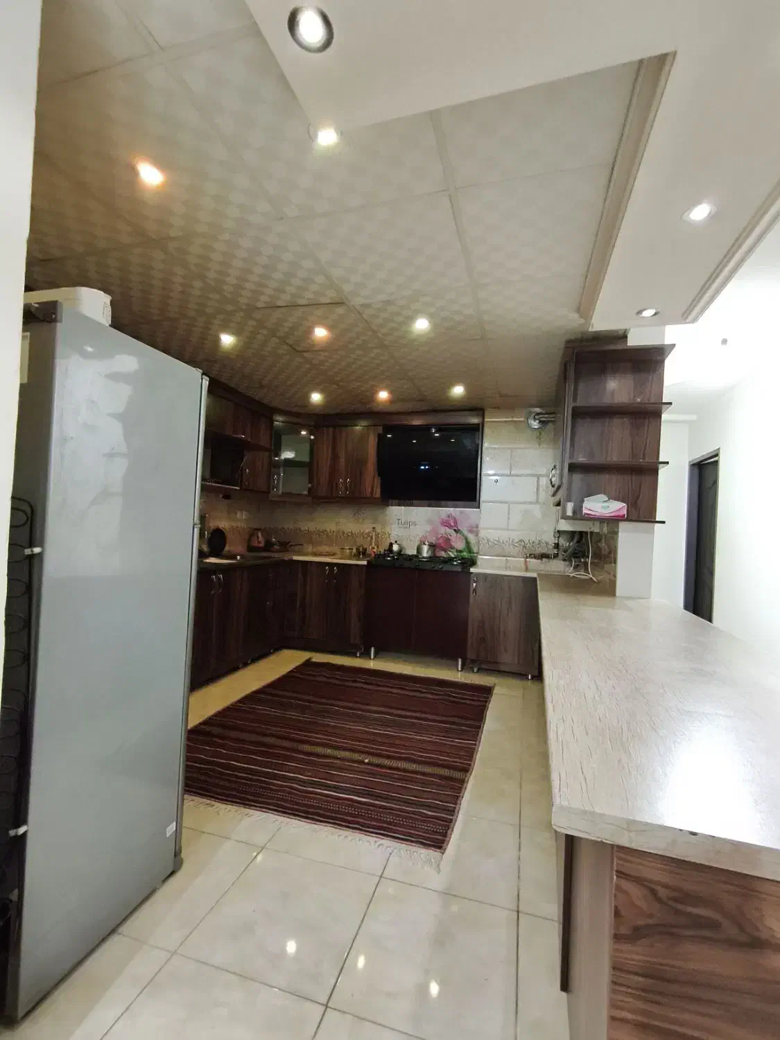 اجاره هتل آپارتمان/منزل مبله|اجارهٔ کوتاه‌مدت آپارتمان و سوئیت|شیراز, انجیر|دیوار