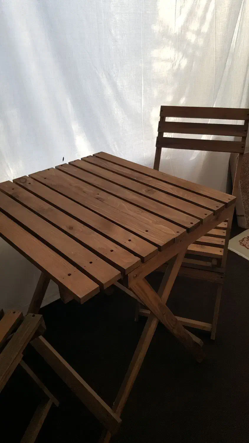 میز دو نفره زیبا|میز و صندلی غذاخوری|رشت, گلسار|دیوار