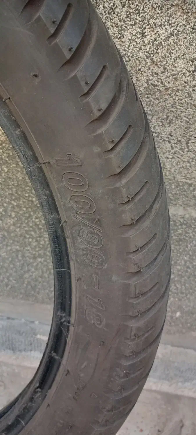 لاستیک عقب آپاچی سایز 18|موتورسیکلت|مشهد, قائم|دیوار