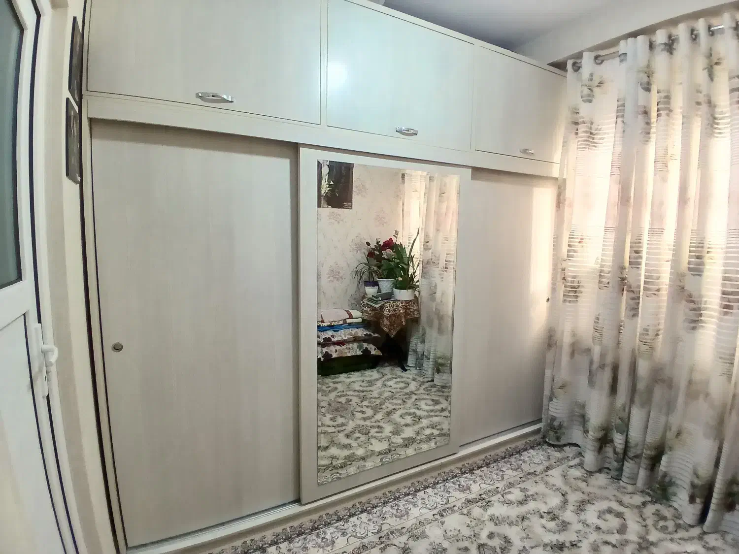 کمد دیواری شش تکه|جاکفشی، کمد، دراور|تهران, شهرک ولیعصر جنوبی|دیوار