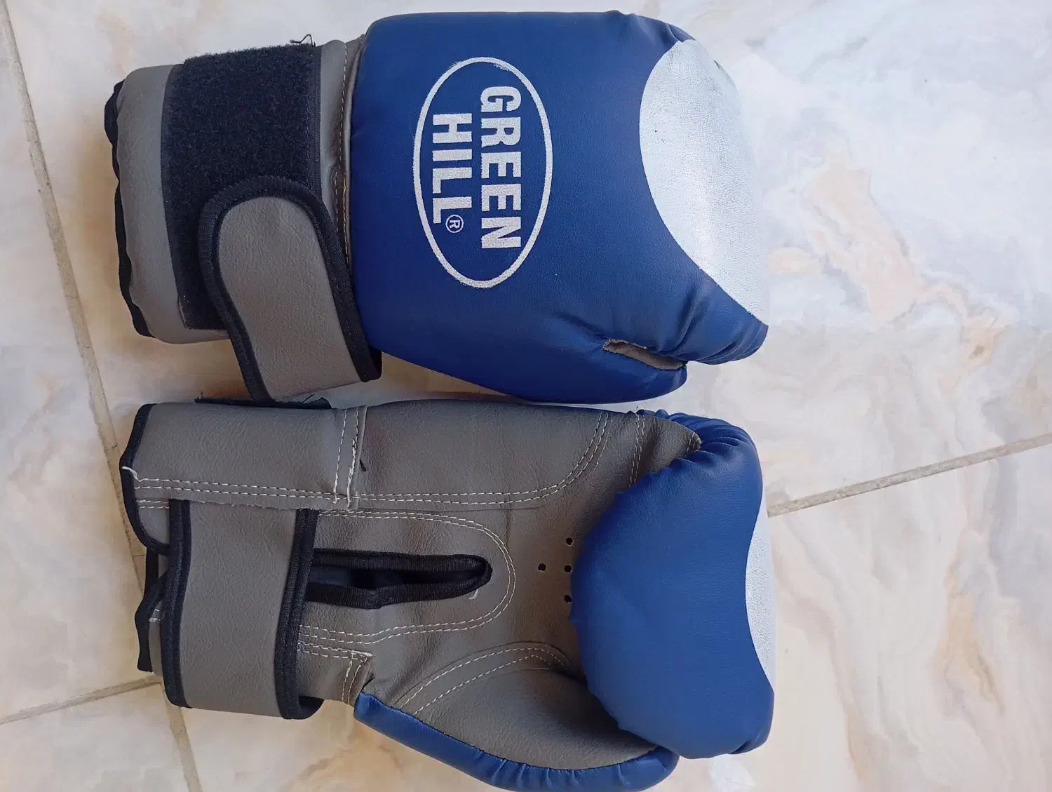 وسایل ورزشی تمیز و سالم (بوکس، فوتبال شنا جودو)|تجهیزات ورزشی|سنندج, |دیوار