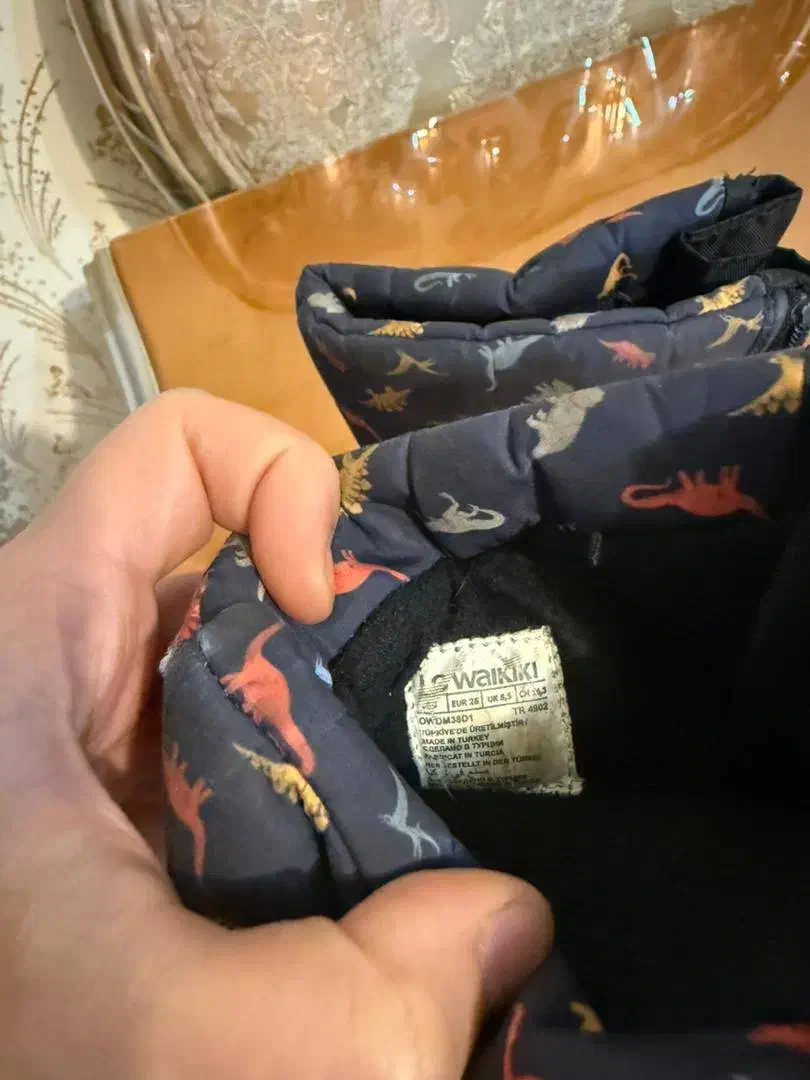 بوت و چکمه بچه گانه سایز۲۶|کفش و لباس بچه|رشت, نیکمرام|دیوار