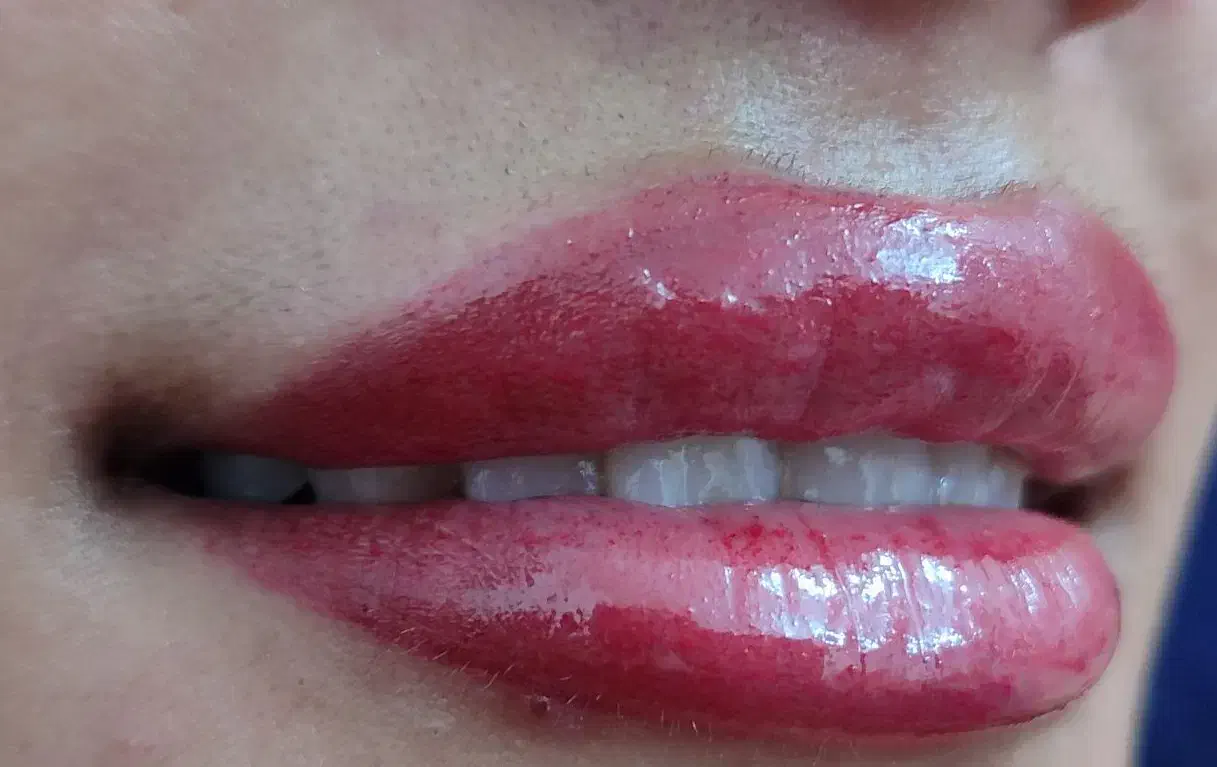 شیدینگ لب|خدمات آرایشگری و زیبایی|شیراز, تندگویان|دیوار