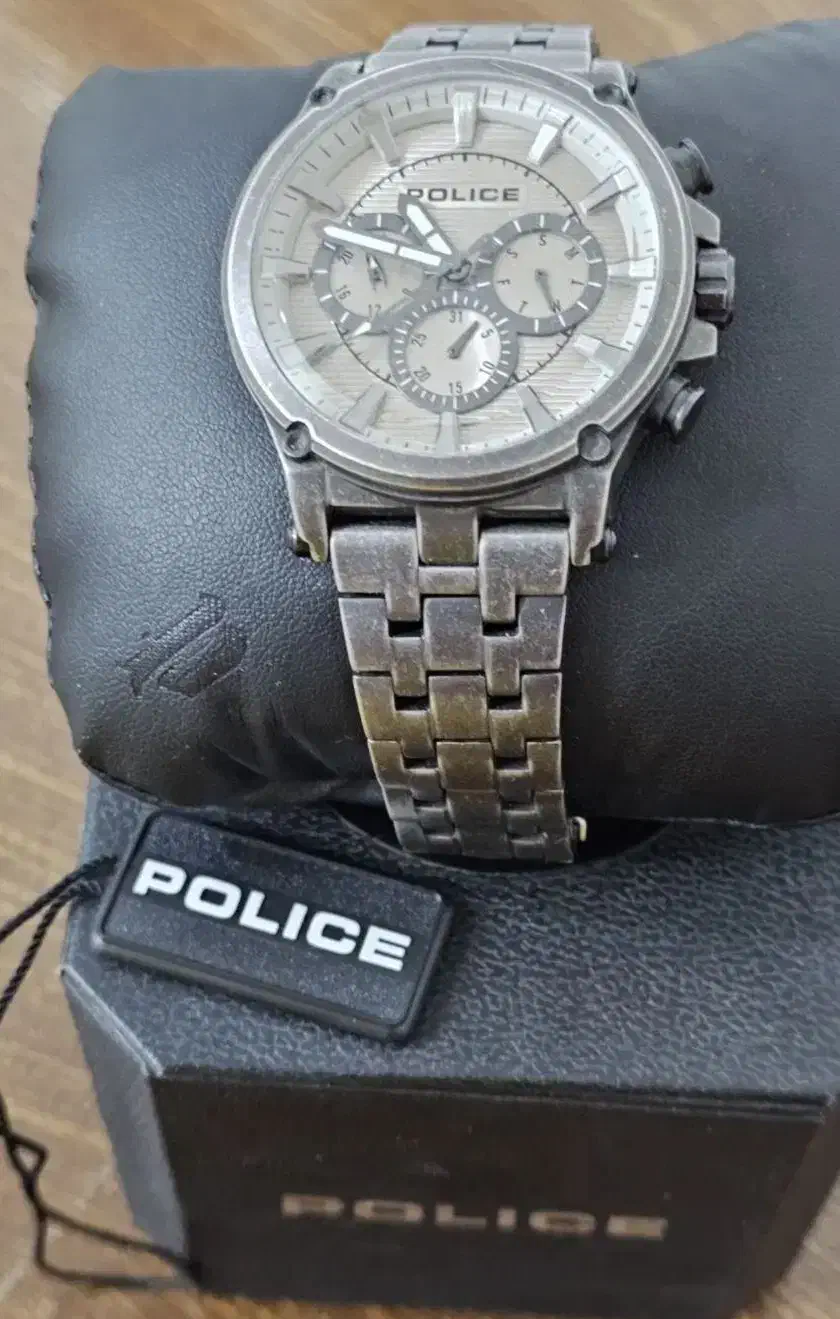 ساعت police|ساعت|قم, بکایی|دیوار