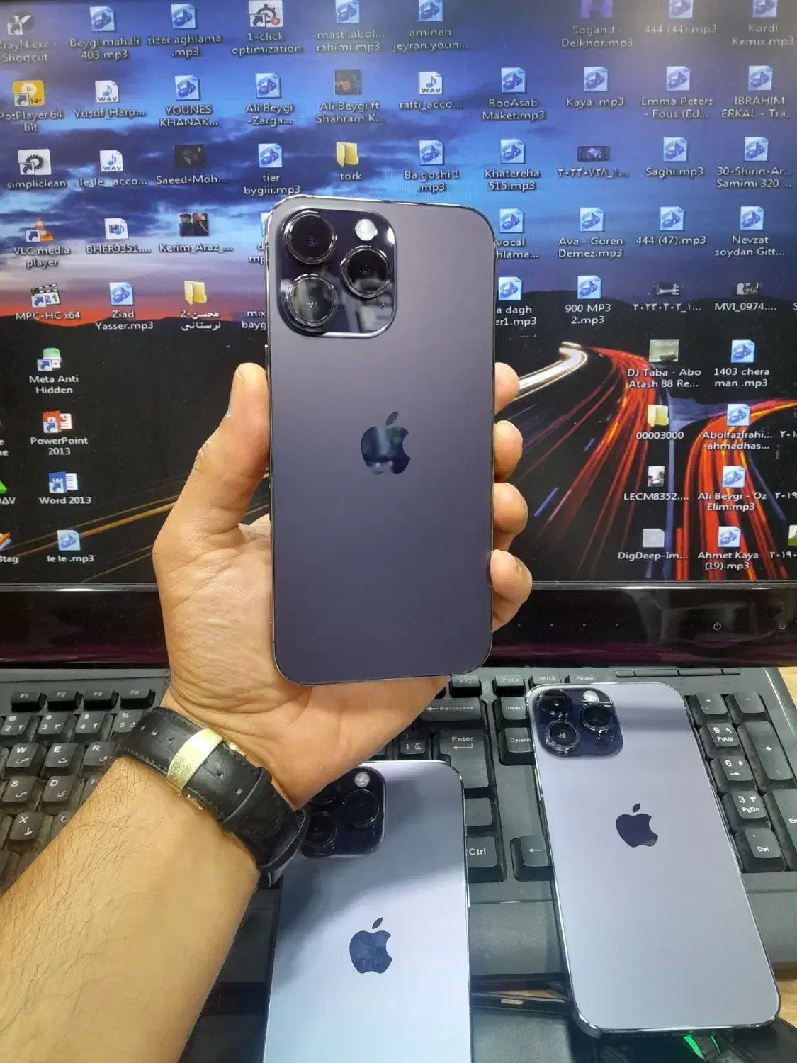 14 max|موبایل|قم, امامزاده ابراهیم|دیوار