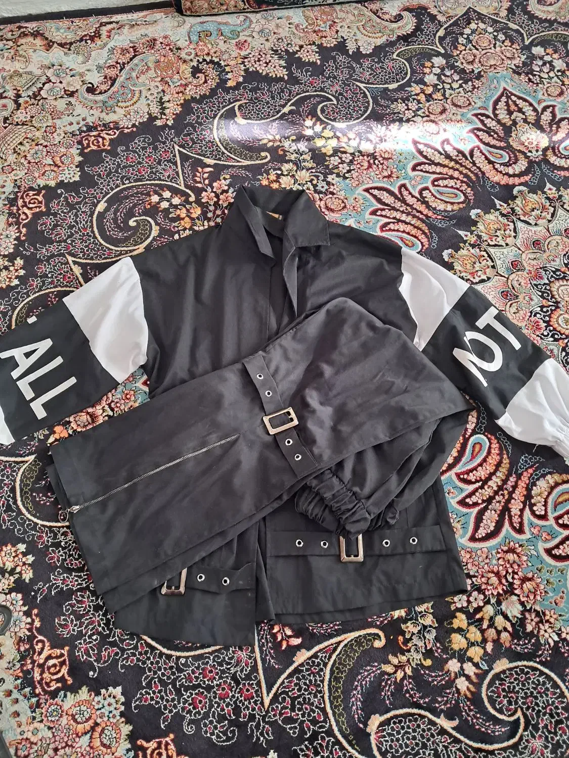 ۶۰۰ تومن|لباس|بیجار, |دیوار