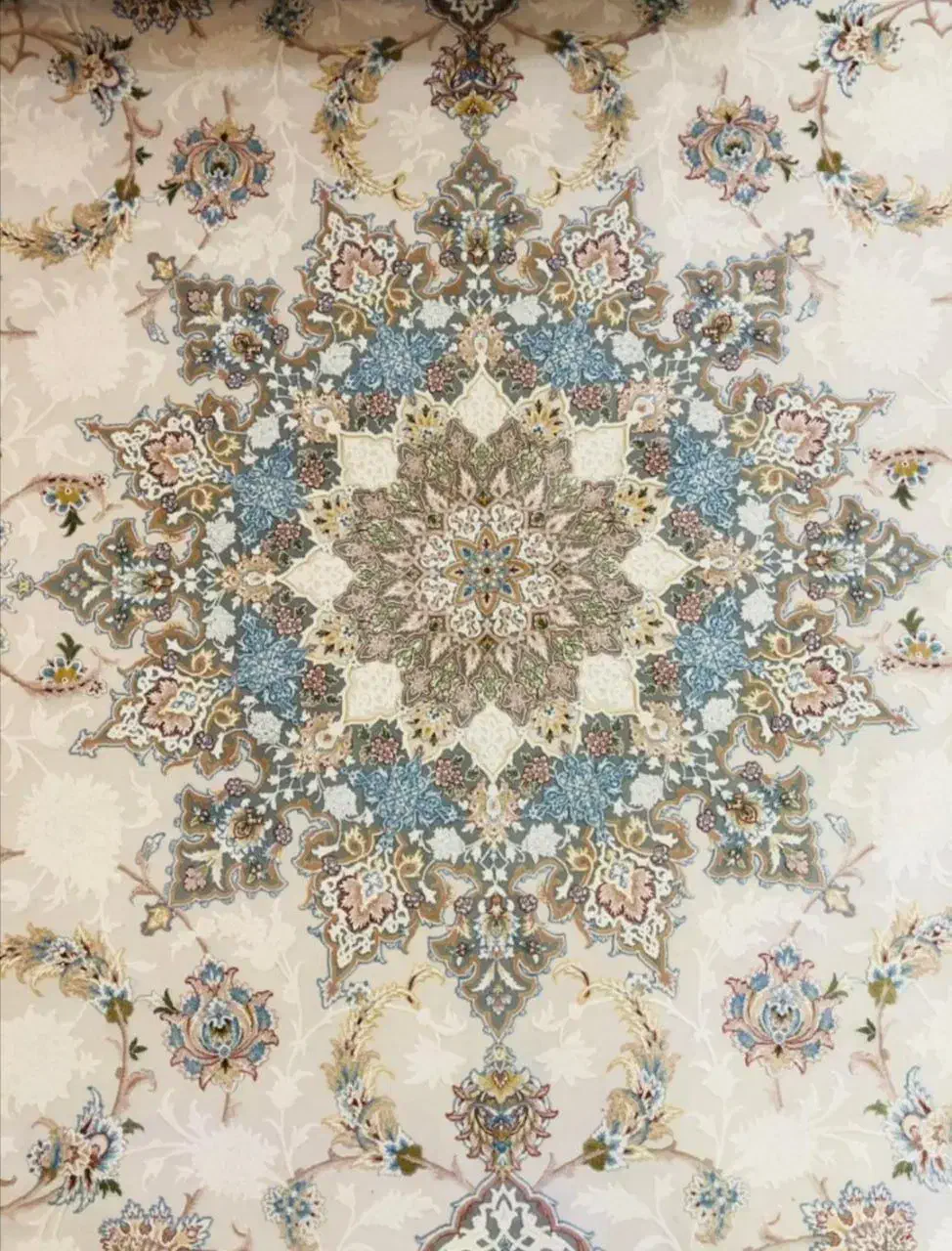 فرش ۹ متری گل برجسته طرح عروس|فرش|ساری, |دیوار