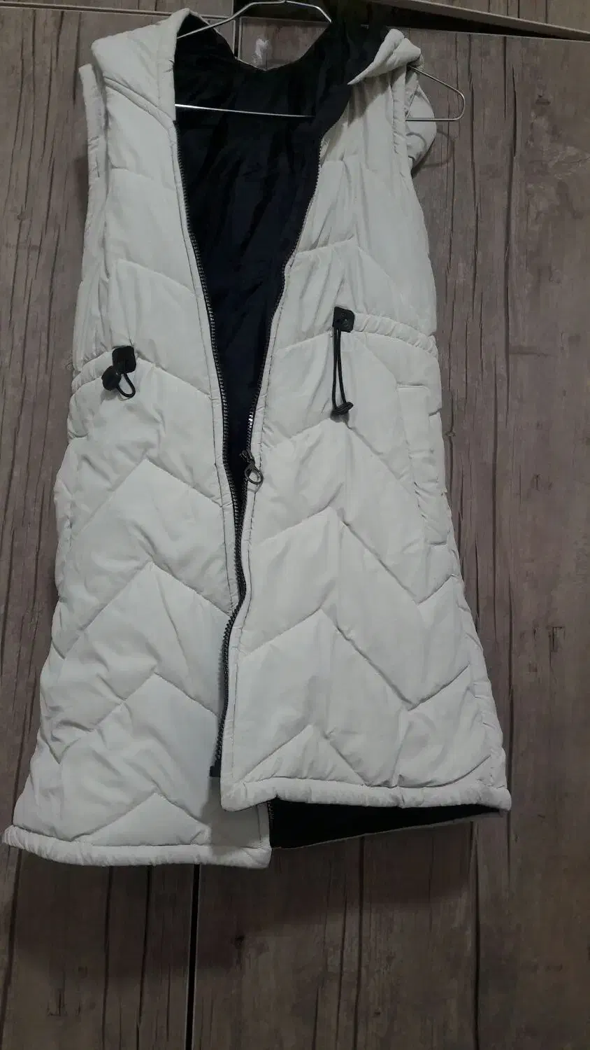 انواع پالتو در حد نو ۳۰۰ مقطوع|لباس|یاسوج, |دیوار