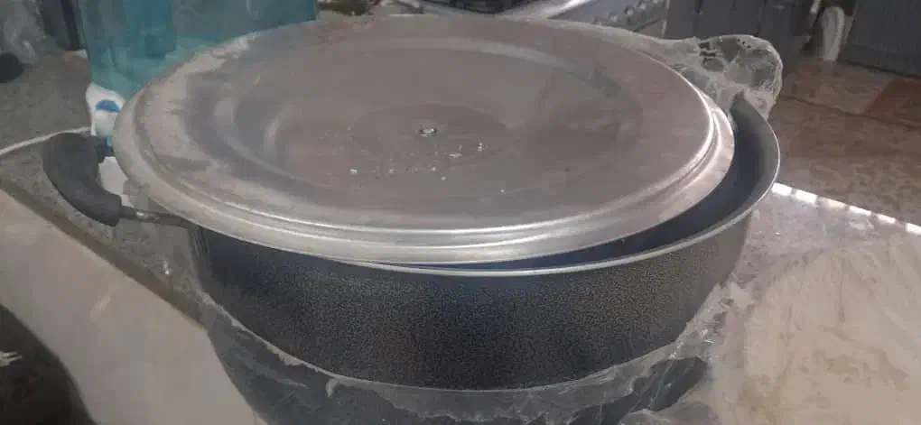 ظروف تفلون|ظروف پخت‌وپز|یزد, |دیوار