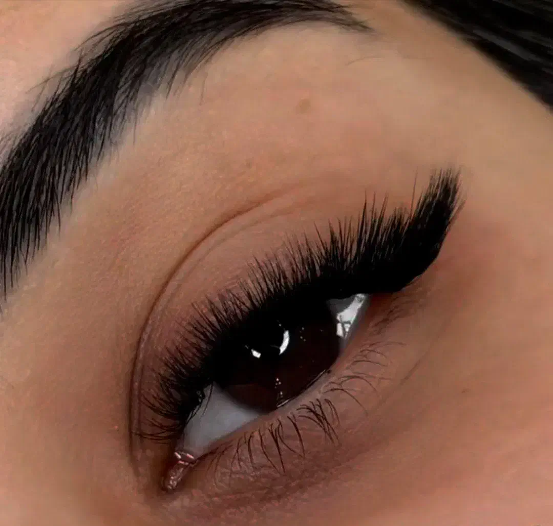 اکستنشن مژه (۲۰درصد تخفیف)|خدمات آرایشگری و زیبایی|زابل, |دیوار