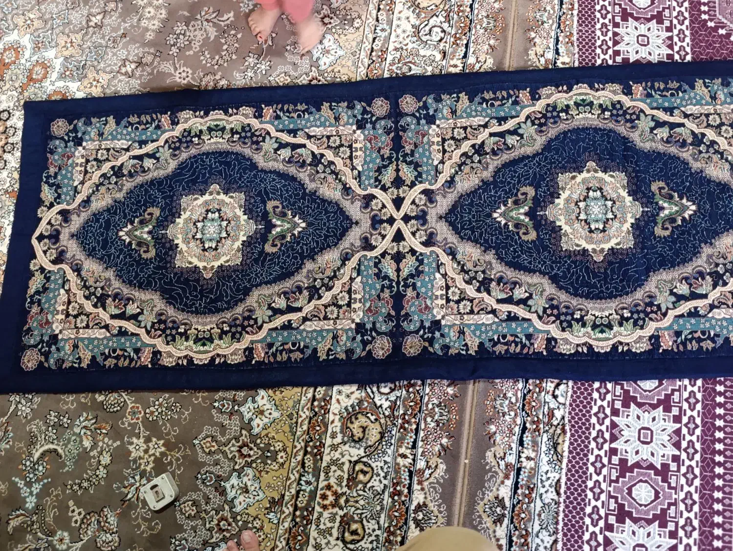 کناره فرش شاه نشین ۲تکه|فرش|نجفآباد, یزدانشهر|دیوار