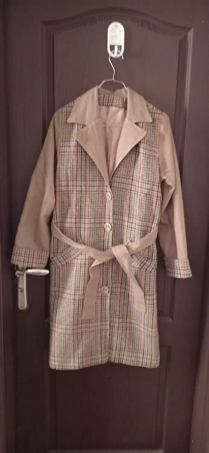 یک پالتو زنانه کشمیر ویک پیراهن خارجی نو|لباس|مشهد, حسابی جنوبی (شهرک غرب)|دیوار