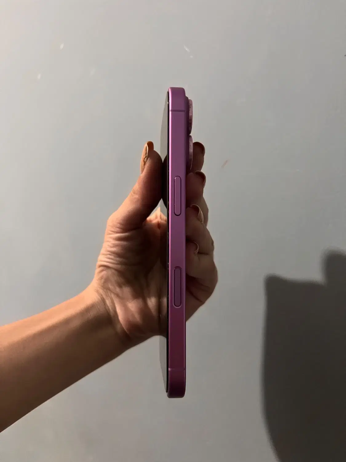 IPhone 16 Normal|موبایل|قم, نیروگاه|دیوار