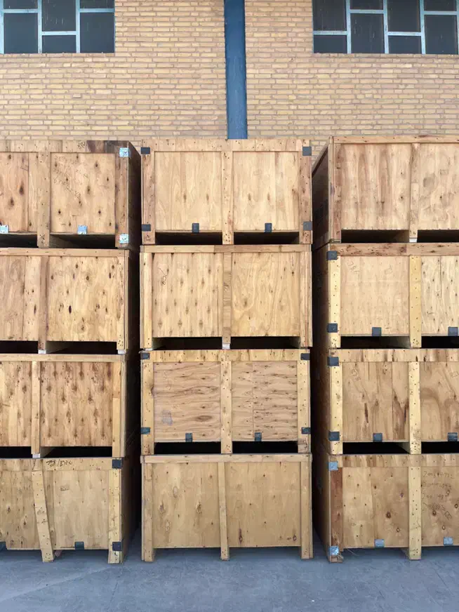 فروش باکس چوبی قیمت توافقی|عمدهفروشی|میبد, |دیوار