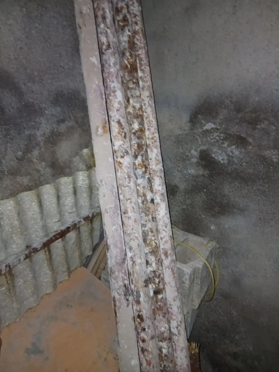 آهن|مصالح و تجهیزات ساختمان|گوگان, |دیوار