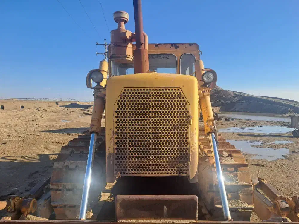 فروش بلدوزر d6cسریال ۴۴۹اماده کار|خودرو سنگین|ملایر, |دیوار