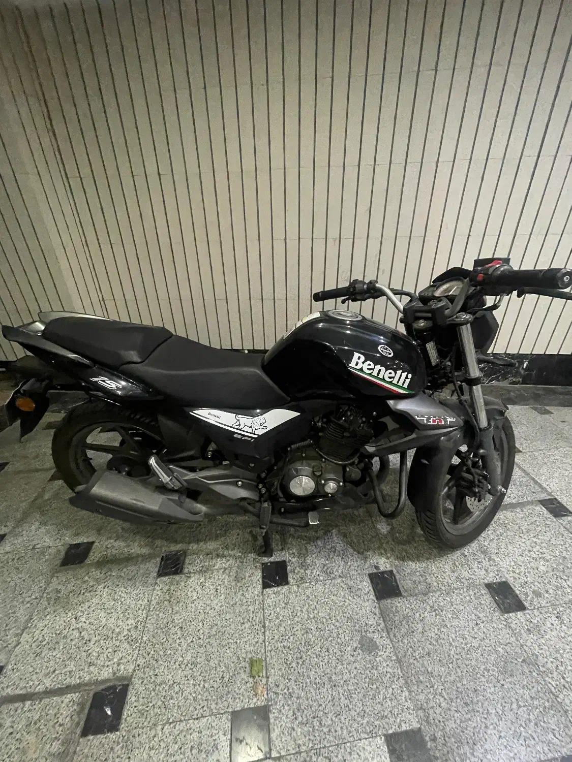 بنلی‌۱۵۰ فیس قدیم ۴۰۲|موتورسیکلت|تهران, تهرانپارس غربی|دیوار