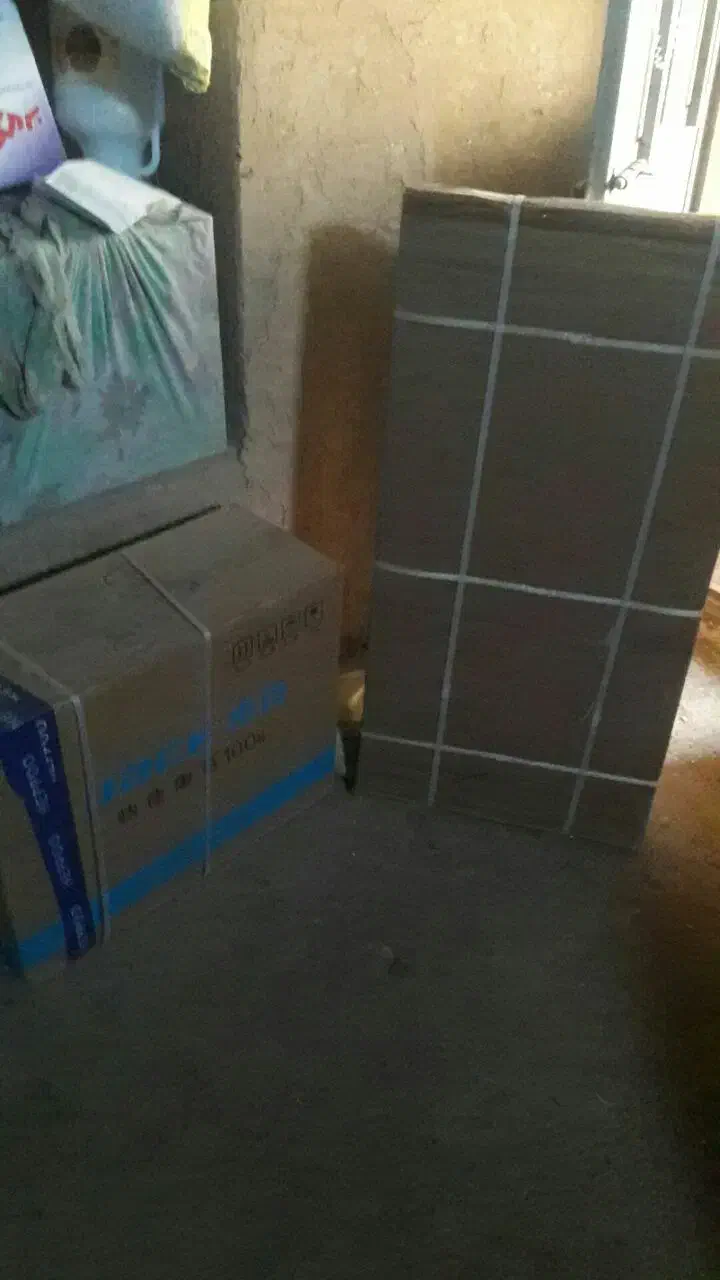 چرخ راسته|چرخ خیاطی و ریسندگی|سبزوار, رباط|دیوار