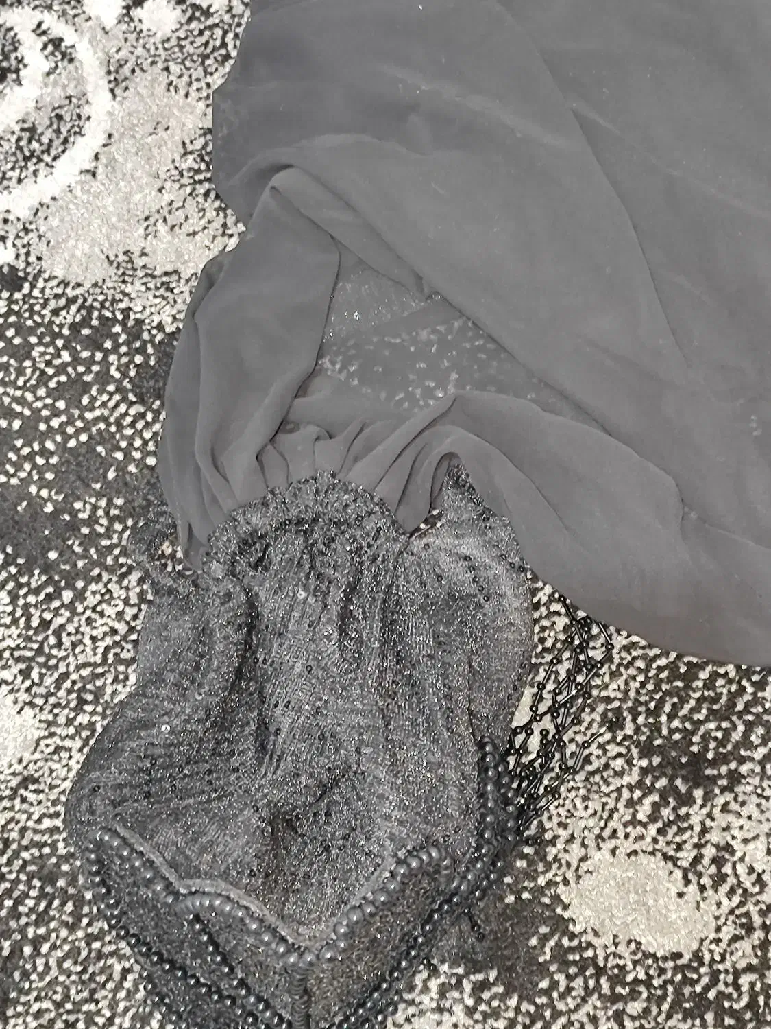 توربان مهره دوزی|لباس|شیراز, میانرود|دیوار