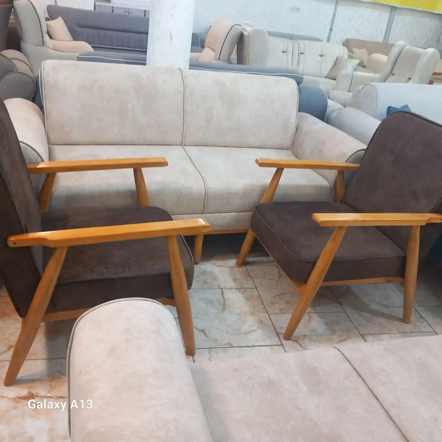 مبل  راحتی|مبلمان خانگی و میز عسلی|سبزوار, پامنار|دیوار