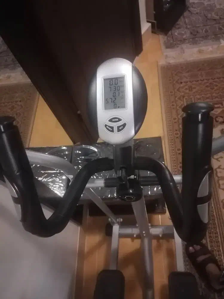 دوچرخه و اسکی فضایی|تجهیزات ورزشی|شیراز, کلاهدوز|دیوار