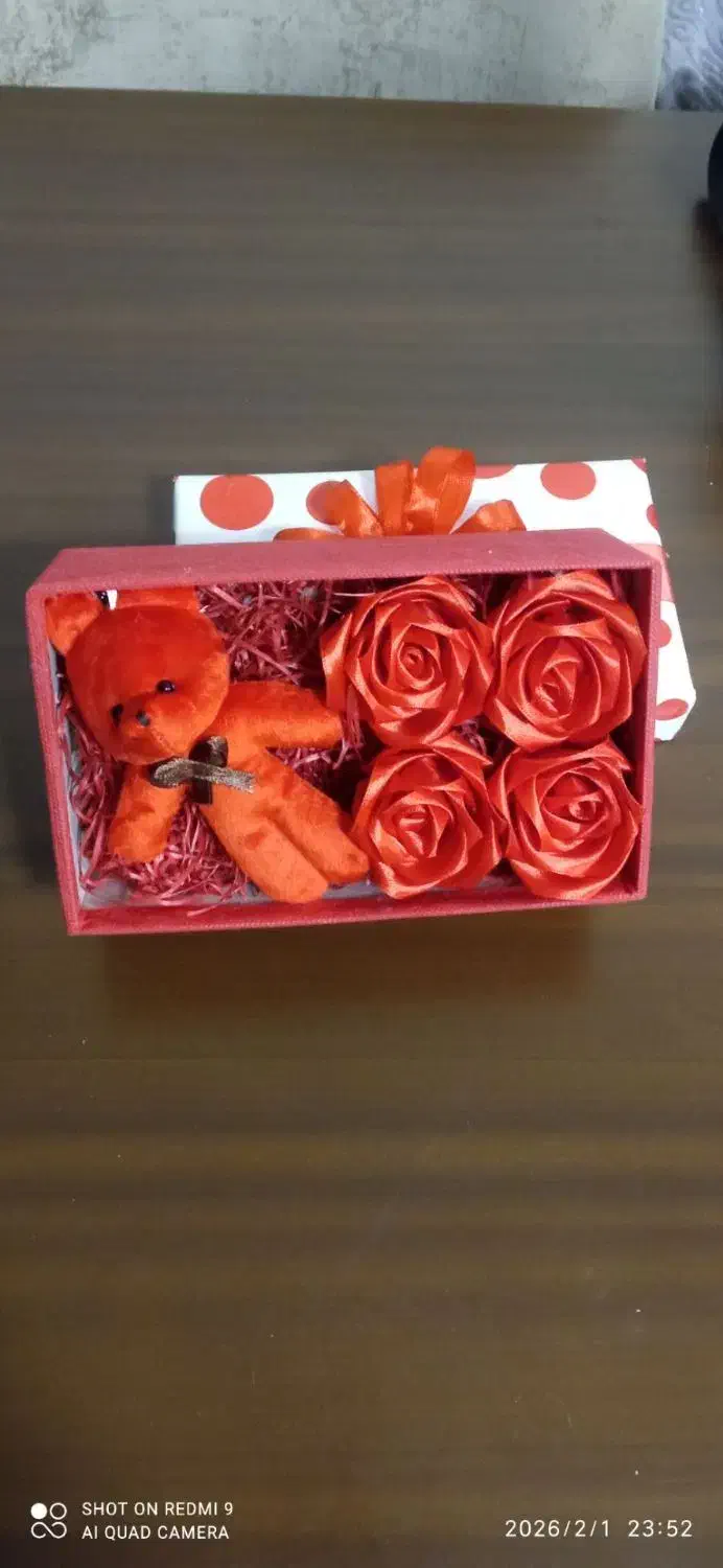 باکس های ولنتاین|گل مصنوعی|تبریز, |دیوار