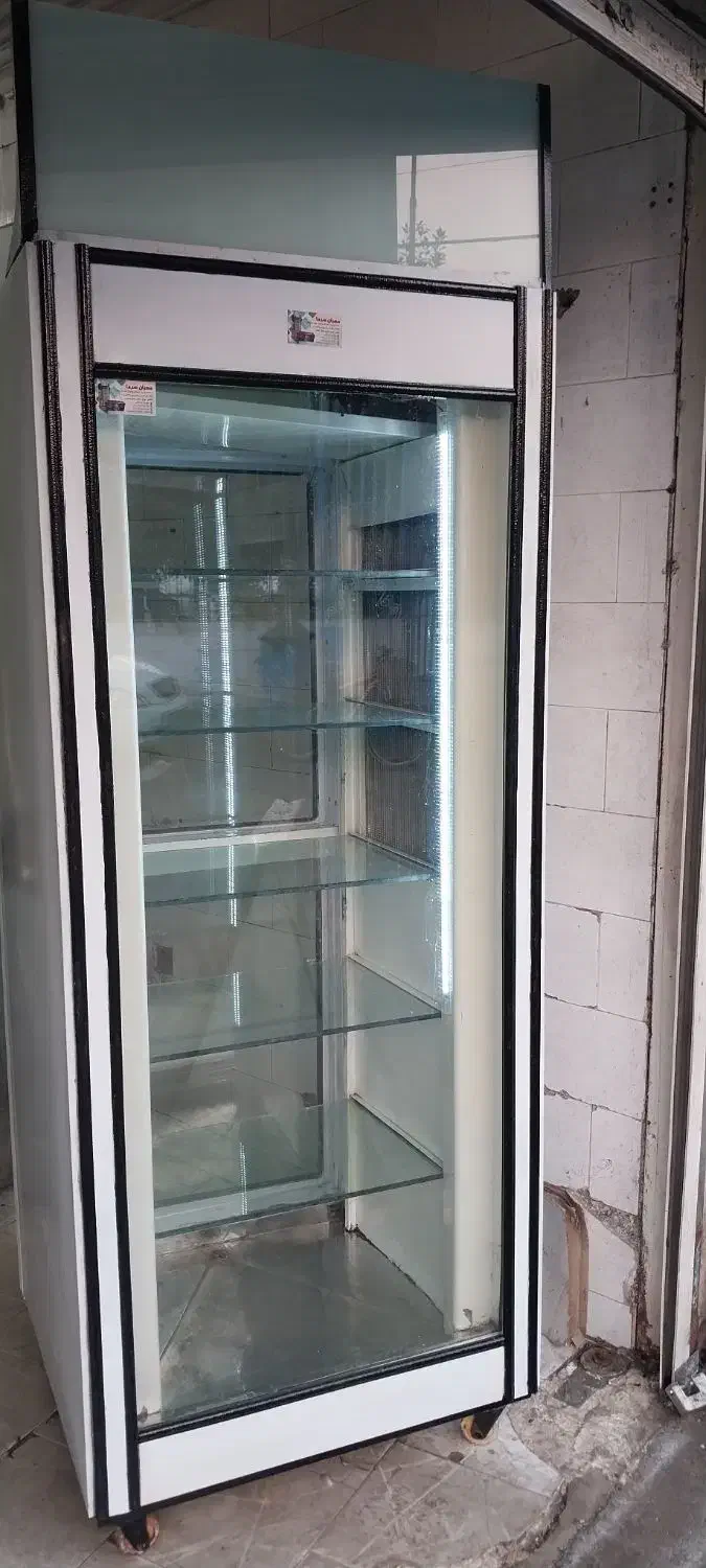 یخچال ایستاده ویترینی مغازه کبابی و غیره|فروشگاه و مغازه|رشت, خواهر امام|دیوار
