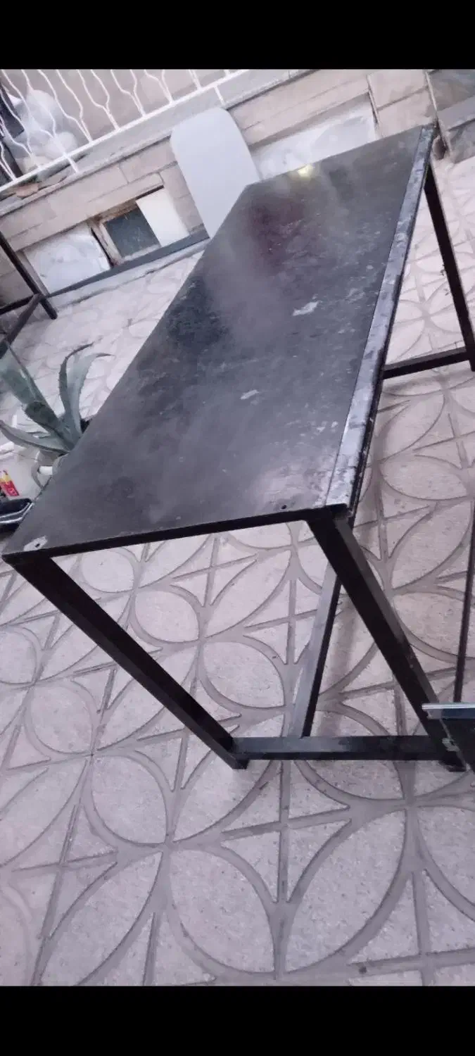 فروش یک عدد میز کار اهنی|فروشگاه و مغازه|رامسر, |دیوار