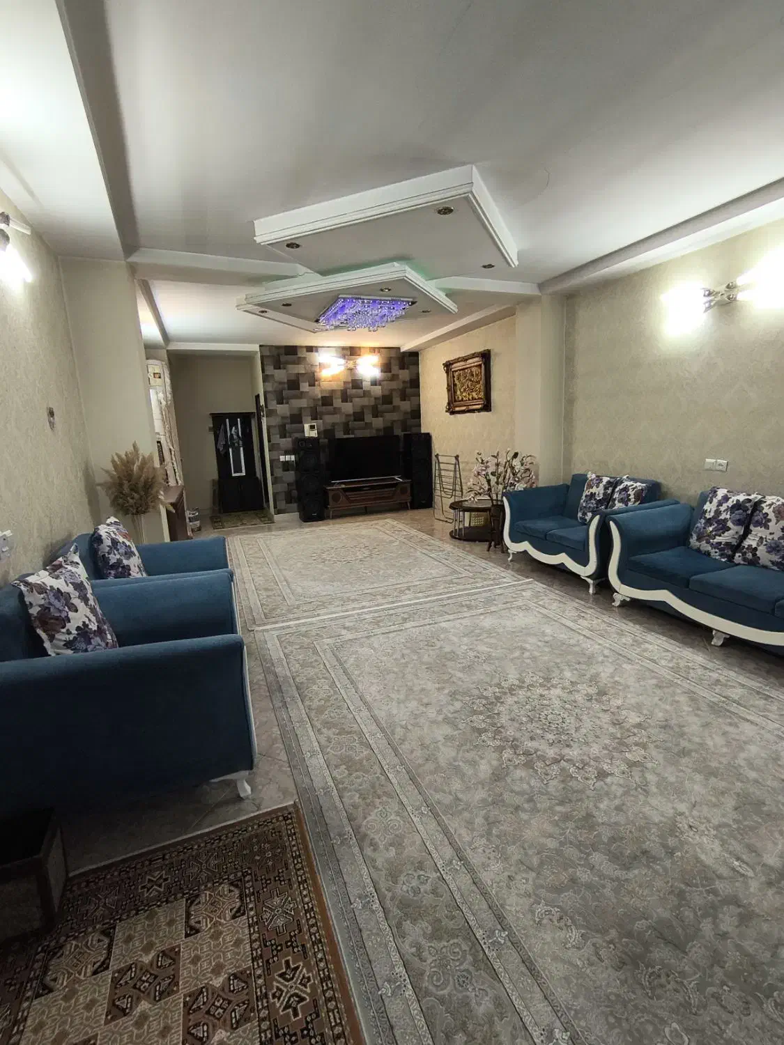 فروش آپارتمان ۹۰متری/تاپ لوکشین/شهرک طلائیه|فروش آپارتمان|قرچک, شهرک طلائیه|دیوار