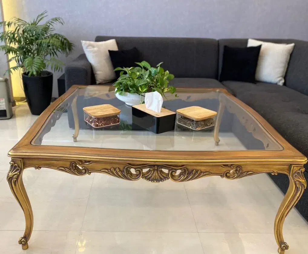 میز کلاسیک جلومبلی|مبلمان خانگی و میز عسلی|مشهد, زمانه|دیوار