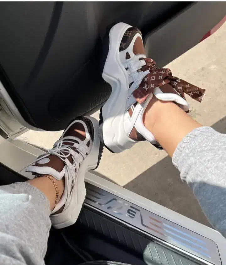 کفش اسپورت شاستی بلند کار تورک|کیف، کفش، کمربند|بندر گناوه, |دیوار