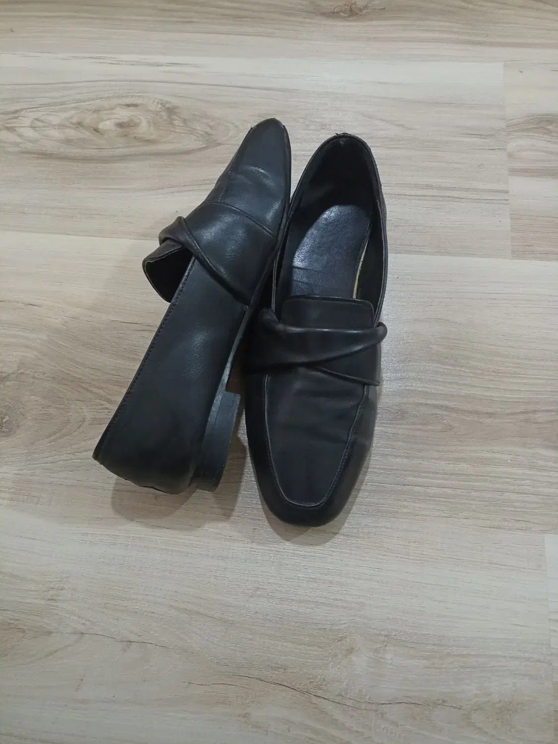 کالج مشکی|کیف، کفش، کمربند|نقده, |دیوار