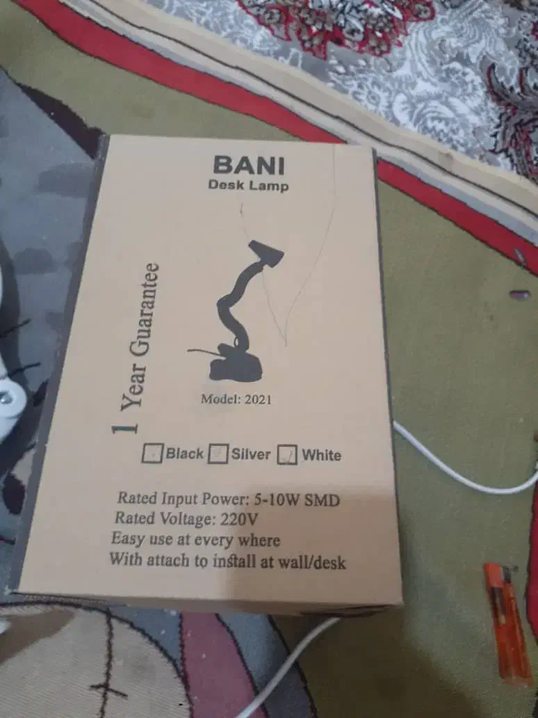 چراغ مطالعه نو گیره داره|لوازم التحریر|پرند, فاز ۶|دیوار