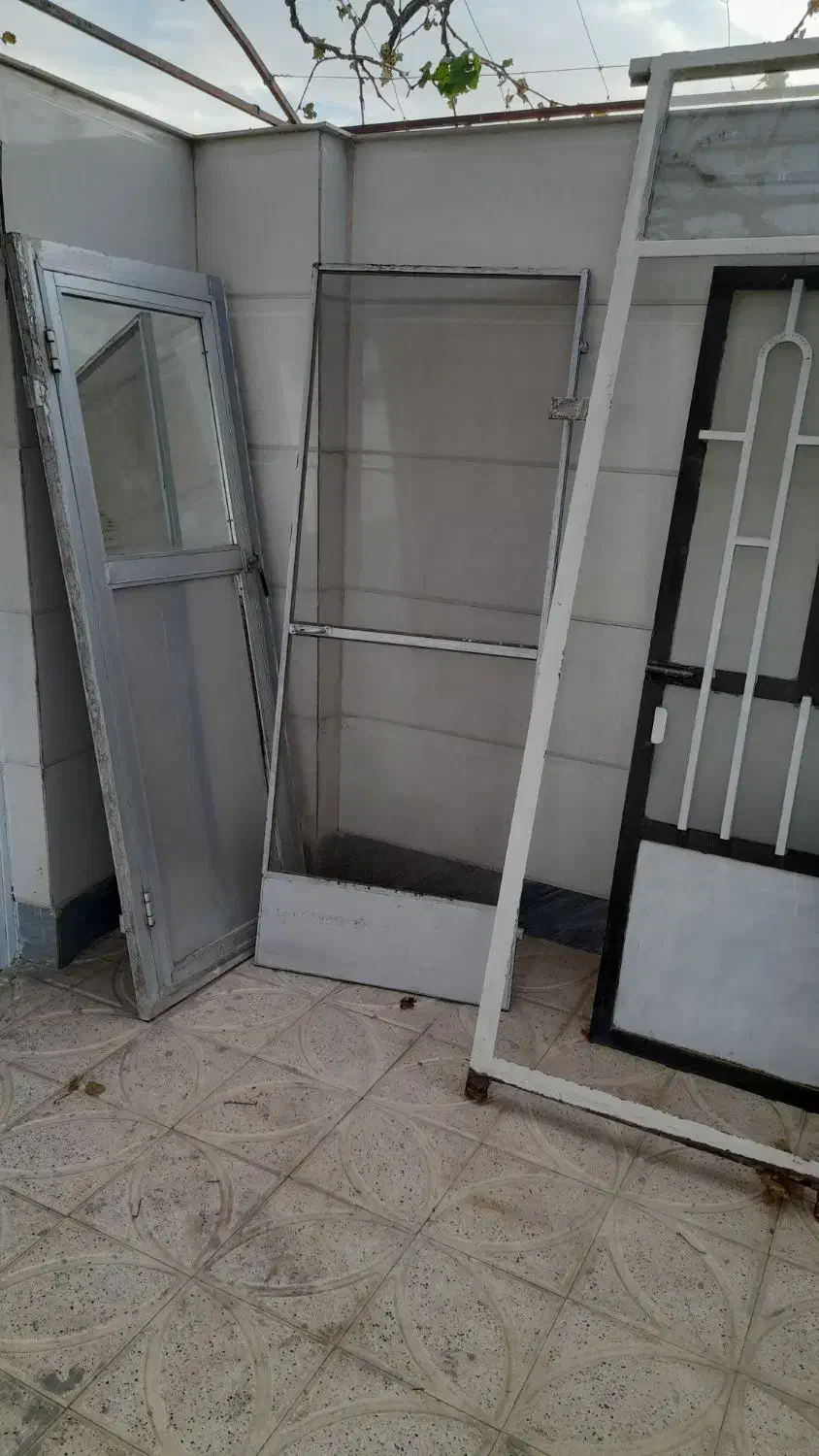 کابین و سنگ اپن و درب سرویس و درب حمام|مصالح و تجهیزات ساختمان|کاشمر, |دیوار