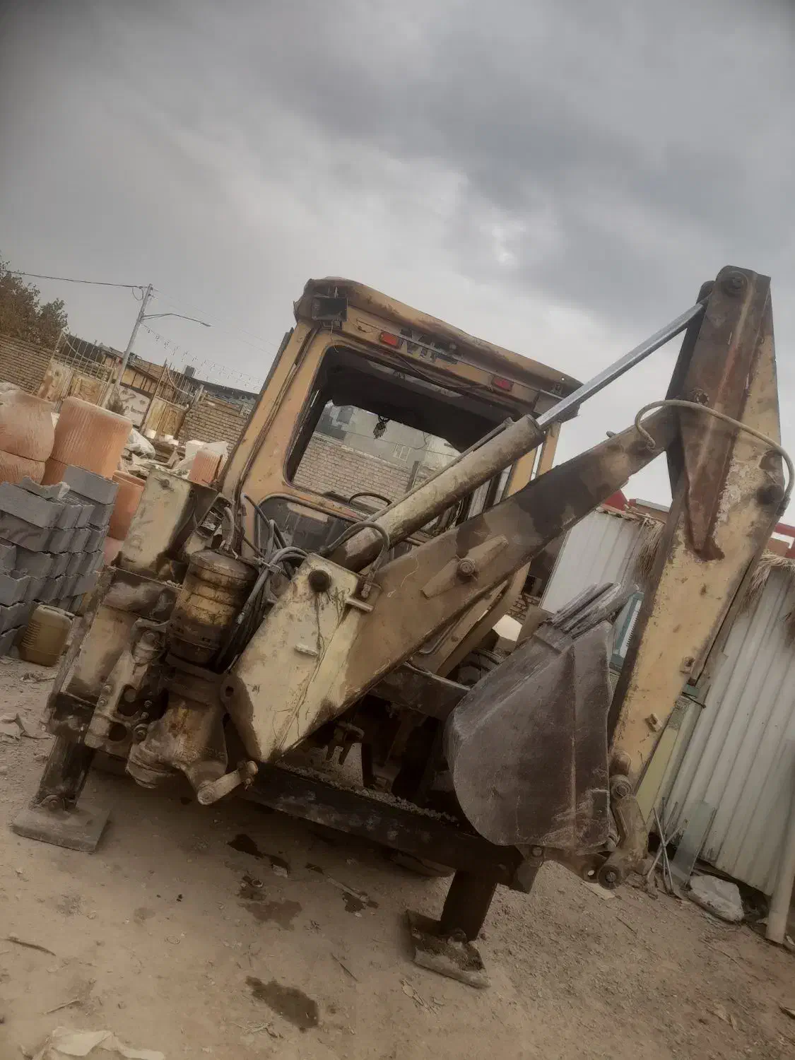 خدمات بیل بکهو منطقه جی|خدمات حمل و نقل|اصفهان, ارداجی|دیوار