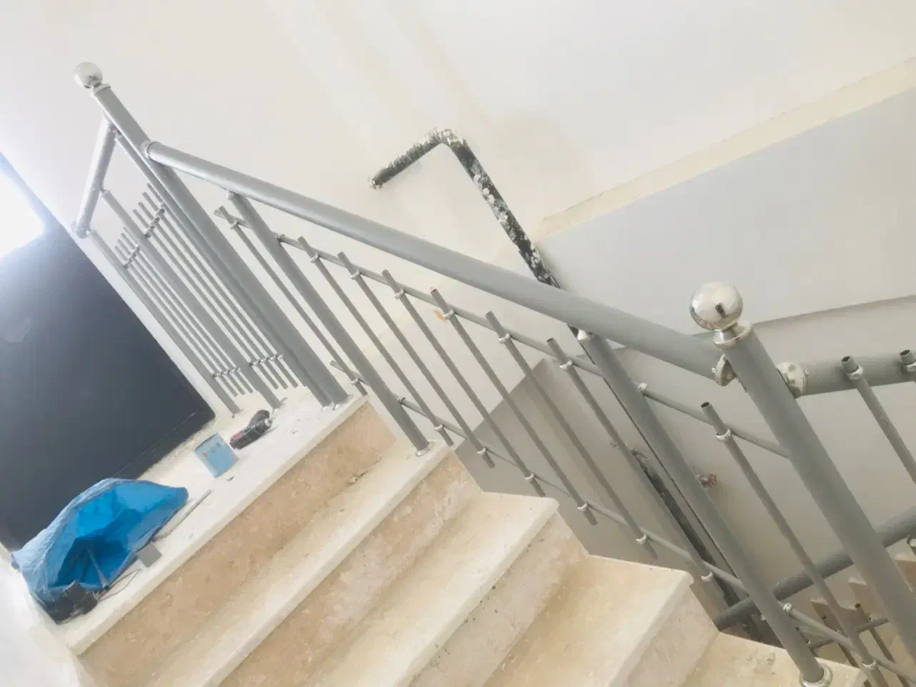 نرده استیل|خدمات پیشه و مهارت|تبریز, |دیوار