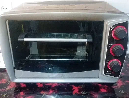 توستر در حد نو|اجاق گاز و لوازم برقی پخت‌وپز|محمدشهر, محمدشهر|دیوار