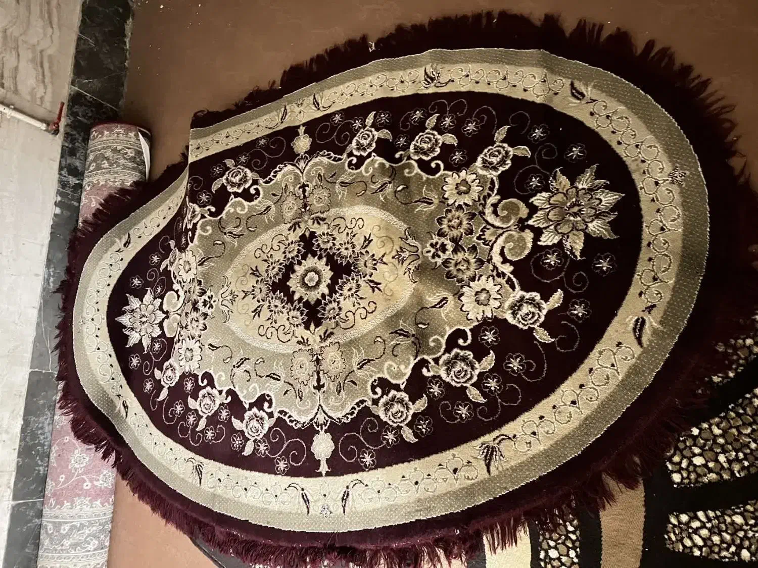 فرش و موکت|فرش|قم, زاویه|دیوار