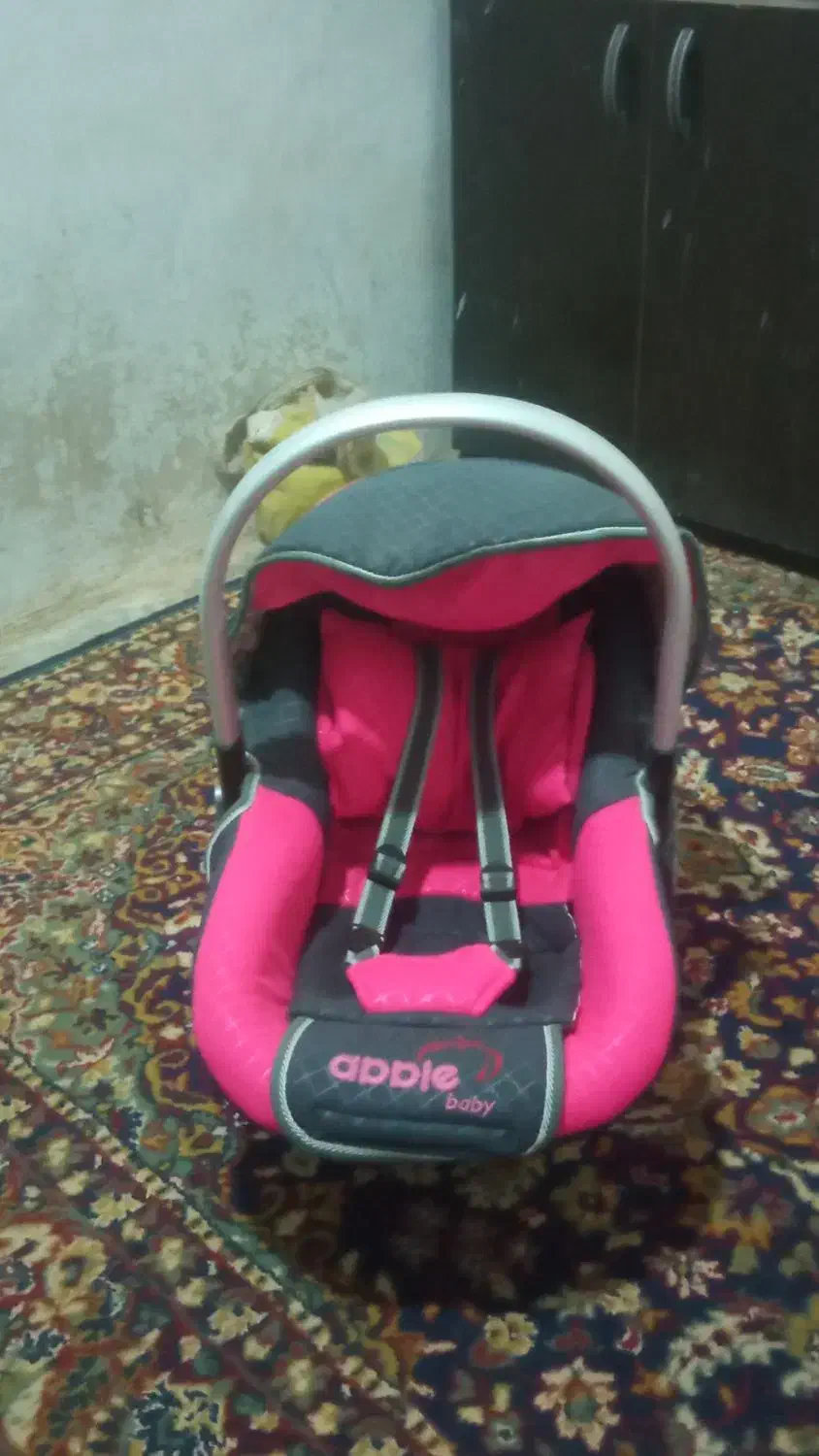 دوتاش تازه ۱تومن معاوضه با مرغ خروس|تخت و صندلی بچه|شیروان (خراسان), |دیوار